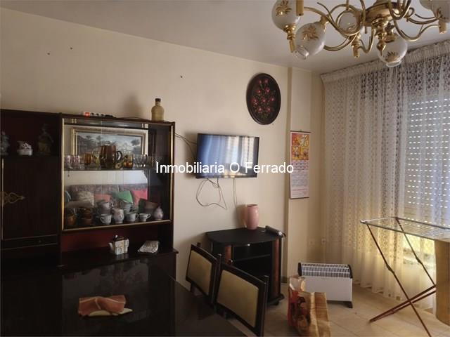 APARTAMENTO MUY CÉNTRICO - Ribeira