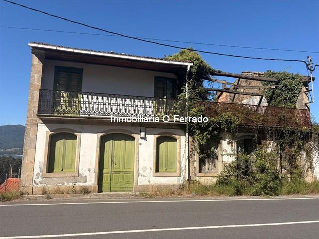 CASA  PARA REFORMAR  - Noia