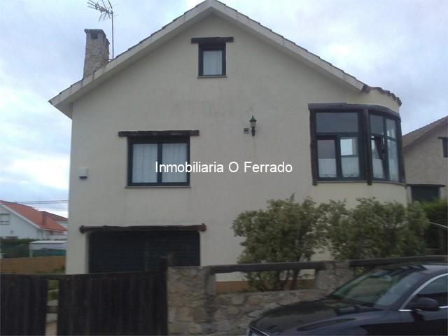 CHALET EN CORRUBEDO - Ribeira