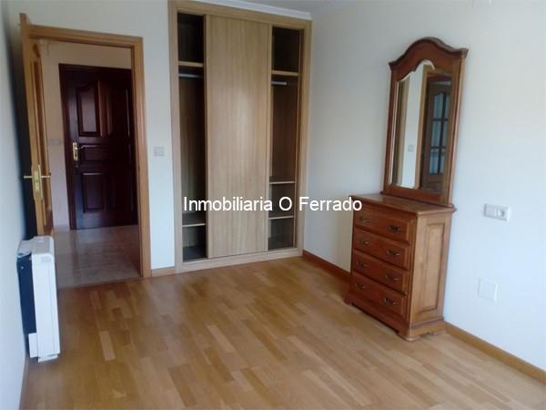 Piso Céntrico en Ribeira
